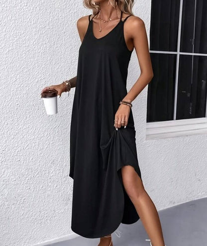 Evelyn – sexy enkel svart halterneck maxi-kjole