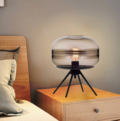 ArtistiLight - lampe med fire moderne kreative ben